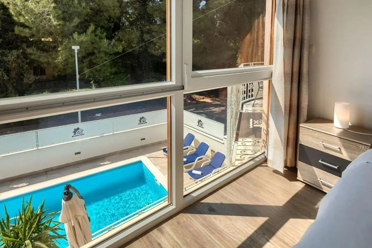 Villa Alte Muhle With Pool And Jacuzzi In Novigrad Novigrad Istria