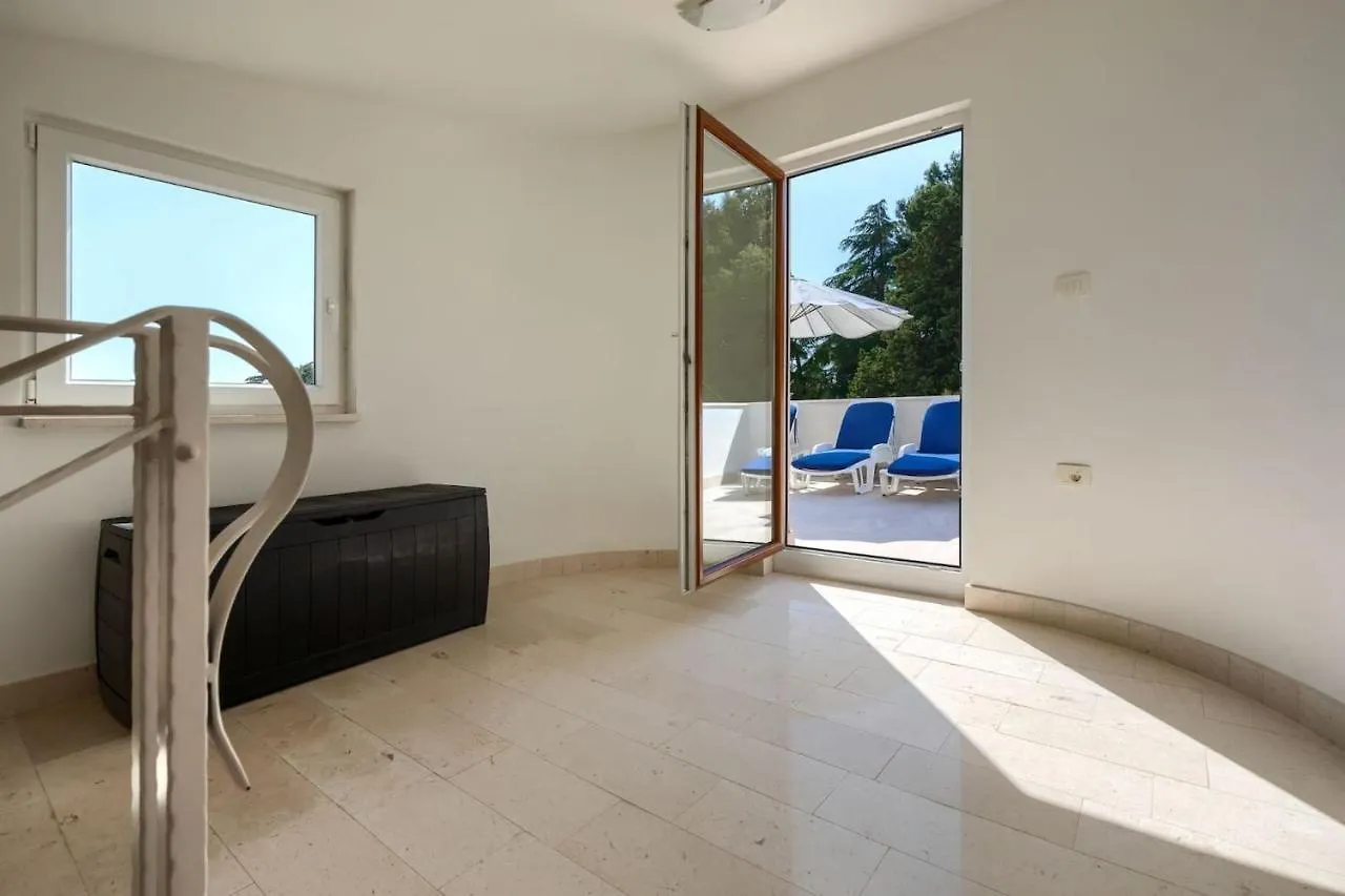Villa Alte Muhle With Pool And Jacuzzi In Novigrad Novigrad Istria Kroatien