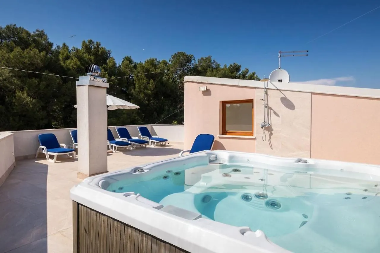 Villa Alte Muhle With Pool And Jacuzzi In Novigrad Novigrad Istria Kroatien